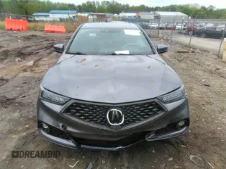 2018 Acura TLX w/A-SPEC Pkg with VIN 19UUB2F66JA002402, listed as a IAAI auction lot 41960832 with 91,643 mi miles. Bid and sale history available at carsss.com. Image 12.
