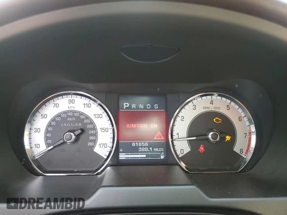 2011 Jaguar XF Premium with VIN SAJWA0GB1BLS08325, listed as a Copart auction lot 61190335 with 61,656 mi miles and Salvage title. Bid and sale history available at DreamBid. Image 9.
