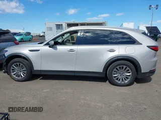 2024 Mazda CX-90 3.3 Turbo Preferred with VIN JM3KKBHD0R1154910, listed as a IAAI auction lot 41713481 with 1,233 mi miles. Bid and sale history available at carsss.com. Image 14.