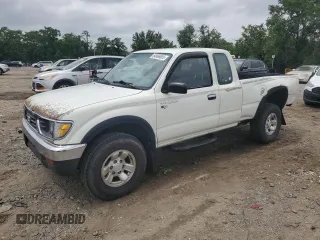 1996 Toyota Tacoma with VIN 4TAWN72N6TZ098086, listed as a Copart auction lot 64566685 with 379,805 mi miles and Salvage title. Bid and sale history available at DreamBid. Image 1.