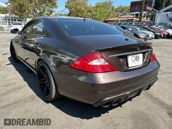 2006 Mercedes-Benz CLS-Class with VIN WDDDJ75X56A055095, listed as a Copart auction lot 74631394 with 177,706 mi miles and Clean Title. Bid and sale history available at carsss.com. Image 3.