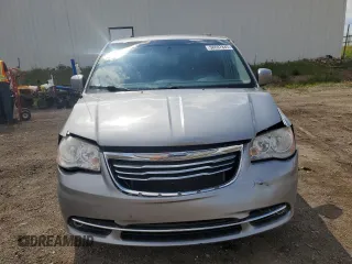 2014 Chrysler Town & Country Touring z VIN 2C4RC1BG8ER444870, wystawiony jako Copart lot #58697845 z przebiegiem 182 067 mil mil oraz Czysty tytuł • Clean title. Historia ofert i sprzedaży dostępna na DreamBid. Obrazek 5.