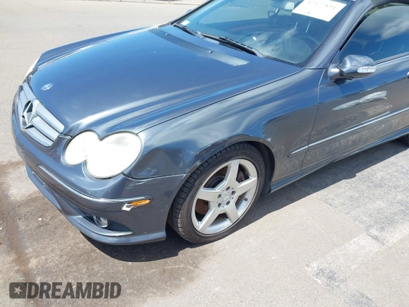 2008 Mercedes-Benz CLK 350 с VIN WDBTK56F98F248058, выставлен на аукционе IAAI как лот 42477891 с пробегом 134 019 миль миль и . История ставок и продаж доступна на DreamBid. Изображение 6.