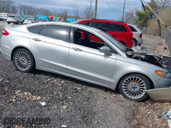 2016 Ford Fusion Titanium with VIN 3FA6P0K95GR400718, listed as a IAAI auction lot 41957913 with 133,037 mi miles. Bid and sale history available at carsss.com. Image 1.