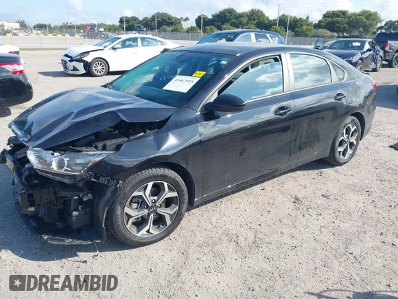2021 Kia Forte FE z VIN 3KPF24AD6ME390032, wystawiony jako IAAI lot #41467915 z przebiegiem 43 654 mil mil oraz . Historia ofert i sprzedaży dostępna na DreamBid. Obrazek 18.