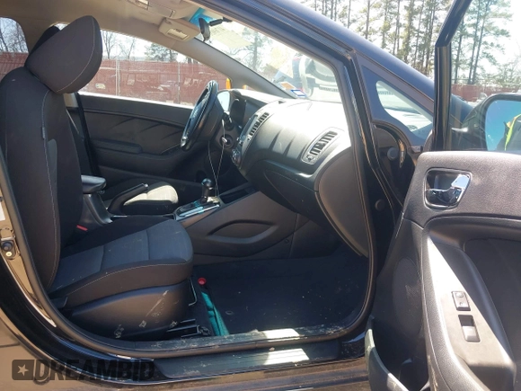 2018 Kia Forte LX with VIN 3KPFL4A72JE171779, listed as a IAAI auction lot 41769031 with 97,650 mi miles and . Bid and sale history available at DreamBid. Image 5.