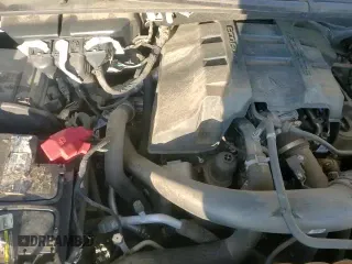 2018 Ford F-150 XLT z VIN 1FTEW1CP3JKC59915, wystawiony jako Copart lot #86076335 z przebiegiem 115 069 mil mil oraz Szkoda całkowita • Salvage title. Historia ofert i sprzedaży dostępna na DreamBid. Obrazek 15.