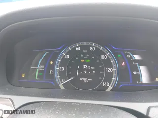 2017 Honda Accord Hybrid with VIN JHMCR6F32HC010979, listed as a IAAI auction lot 41359613 with 29,823 mi miles. Bid and sale history available at carsss.com. Image 7.