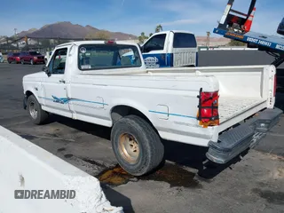 1995 Ford F-150 with VIN 1FTEF15Y0SLA56417, listed as a IAAI auction lot 41912598 with 205,158 mi miles. Bid and sale history available at carsss.com. Image 3.