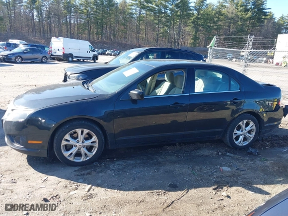 2012 Ford Fusion SE with VIN 3FAHP0HA3CR421149, listed as a IAAI auction lot 41917894 with 343,339 mi miles. Bid and sale history available at carsss.com. Image 14.