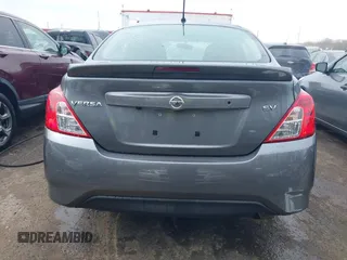 2019 Nissan Versa SV z VIN 3N1CN7AP8KL838112, wystawiony jako IAAI lot #41930746 z przebiegiem 27 404 mil mil oraz . Historia ofert i sprzedaży dostępna na DreamBid. Obrazek 16.