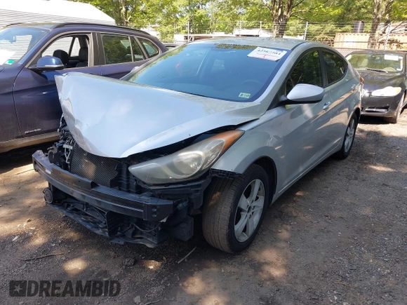 2011 Hyundai Elantra Limited с VIN 5NPDH4AE8BH022281, выставлен на аукционе IAAI как лот 42567284 с пробегом 180 520 миль миль и . История ставок и продаж доступна на DreamBid. Изображение 2.