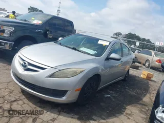 2010 Mazda 6 i Sport with VIN 1YVHZ8BH6A5M46582, listed as a IAAI auction lot 41783747 with 211,764 mi miles. Bid and sale history available at carsss.com. Image 18.