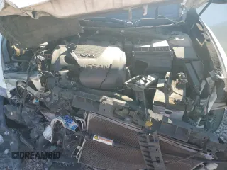 2016 Nissan Maxima SR z VIN 1N4AA6AP2GC376987, wystawiony jako Copart lot #52754025 z przebiegiem 175 937 mil mil oraz Szkoda całkowita • Salvage title. Historia ofert i sprzedaży dostępna na DreamBid. Obrazek 12.