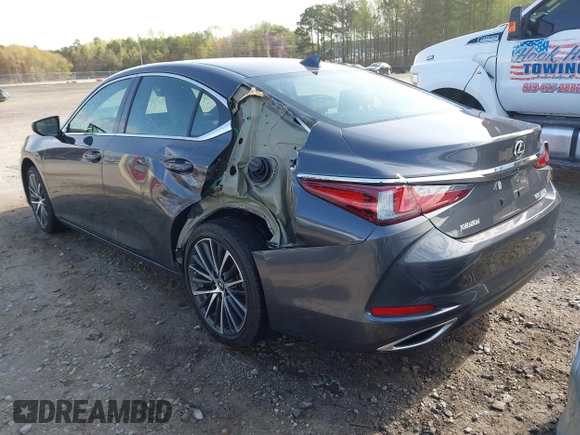 2024 Lexus ES with VIN 58ADZ1B11RU162829, listed as a IAAI auction lot 41930163 with 27,631 mi miles. Bid and sale history available at carsss.com. Image 3.
