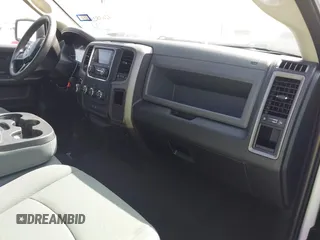 2018 Ram 1500 Tradesman с VIN 1C6RR6FG9JS209237, выставлен на аукционе IAAI как лот 42638253 с пробегом 76 892 миль миль и . История ставок и продаж доступна на DreamBid. Изображение 5.