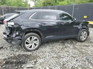 2021 Volkswagen Atlas SEL with VIN 1V2BE2CA7MC213069, listed as a Copart auction lot 55888815 with 45,712 mi miles and Salvage title. Bid and sale history available at DreamBid. Image 3.