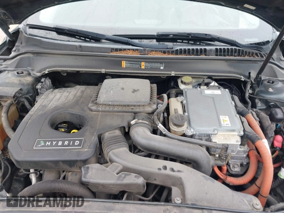2015 Lincoln MKZ Hybrid with VIN 3LN6L2LU5FR600318, listed as a IAAI auction lot 41554230 with 179,935 mi miles. Bid and sale history available at carsss.com. Image 10.
