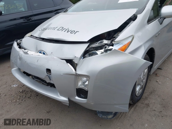 2010 Toyota Prius II z VIN JTDKN3DU4A0149991, wystawiony jako IAAI lot #42309771 z przebiegiem 262 350 mil mil oraz . Historia ofert i sprzedaży dostępna na DreamBid. Obrazek 6.