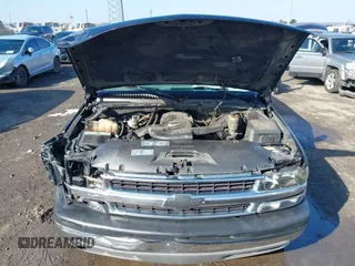 2002 Chevrolet Tahoe LT z VIN 1GNEC13Z02R203361, wystawiony jako IAAI lot #41580885 z przebiegiem 349 050 mil mil oraz . Historia ofert i sprzedaży dostępna na DreamBid. Obrazek 10.