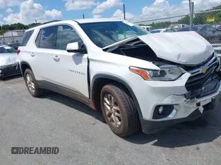 2019 Chevrolet Traverse LT Cloth z VIN 1GNEVGKW5KJ300705, wystawiony jako IAAI lot #42626108 z przebiegiem 99 243 mil mil oraz . Historia ofert i sprzedaży dostępna na DreamBid. Obrazek 1.