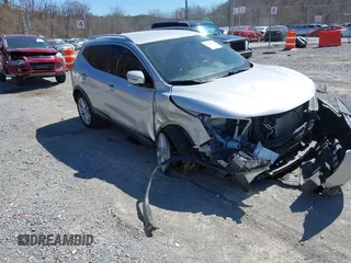 2017 Nissan Rogue SL z VIN JN1BJ1CR1HW113179, wystawiony jako IAAI lot #41838823 z przebiegiem 67 885 mil mil oraz . Historia ofert i sprzedaży dostępna na DreamBid. Obrazek 1.