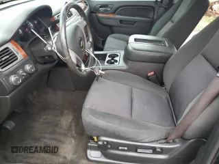 2013 Chevrolet Tahoe LS с VIN 1GNSKAE09DR219596, выставлен на аукционе Copart как лот 84845134 с пробегом Не указан миль и Чистый • Clean title. История ставок и продаж доступна на DreamBid. Изображение 7.