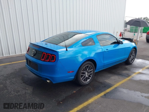 2013 Ford Mustang V6 with VIN 1ZVBP8AMXD5277474, listed as a IAAI auction lot 42576562 with 69,506 mi miles and . Bid and sale history available at DreamBid. Image 4.