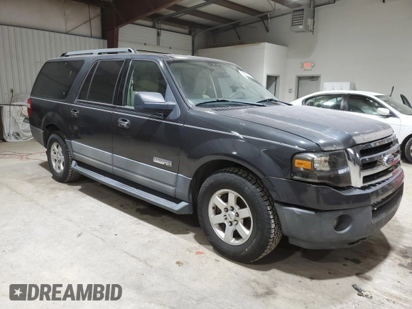 2007 Ford Expedition Max XLT z VIN 1FMFK16557LA00402, wystawiony jako Copart lot #43231965 z przebiegiem 148 550 mil mil oraz Szkoda całkowita • Salvage title. Historia ofert i sprzedaży dostępna na DreamBid. Obrazek 4.