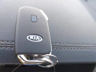2021 Kia Telluride SX with VIN 5XYP54HC4MG113097, listed as a IAAI auction lot 42474885 with 90,540 mi miles and . Bid and sale history available at DreamBid. Image 11.