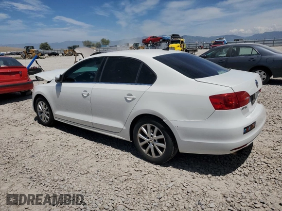 2013 Volkswagen Jetta SE with VIN 3VWDX7AJ8DM255685, listed as a Copart auction lot 59318365 with 146,345 mi miles and Salvage title. Bid and sale history available at DreamBid. Image 2.