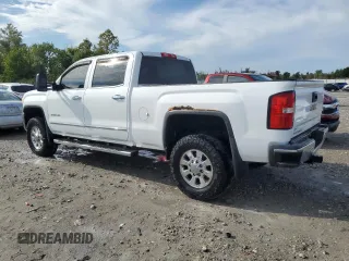 2015 GMC Sierra 3500HD SRW SLE z VIN 1GT423C80FF172338, wystawiony jako Copart lot #71542434 z przebiegiem 242 924 mil mil oraz Szkody całkowita. Historia ofert i sprzedaży dostępna na DreamBid. Obrazek 2.