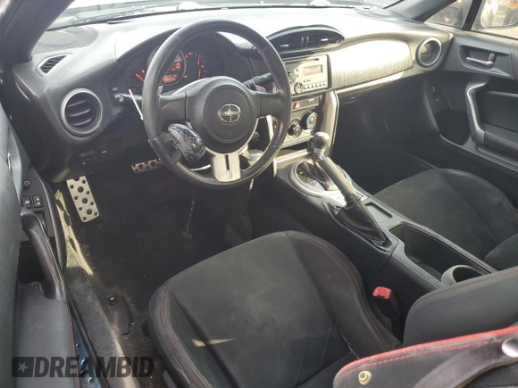 2013 Scion FR-S z VIN JF1ZNAA19D2715008, wystawiony jako Copart lot #51350245 z przebiegiem 146 527 mil mil oraz Szkoda całkowita • Salvage title. Historia ofert i sprzedaży dostępna na DreamBid. Obrazek 8.