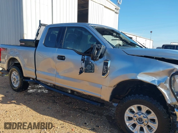 2020 Ford F-250 XL с VIN 1FT7X2B67LED68397, выставлен на аукционе IAAI как лот 41486599 с пробегом 147 579 миль миль и . История ставок и продаж доступна на DreamBid. Изображение 14.