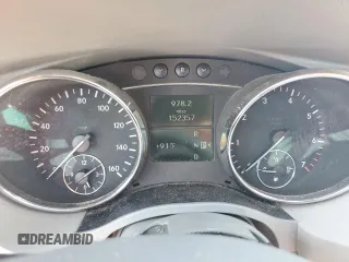 2007 Mercedes-Benz R 5.0L with VIN 4JGCB75E17A041726, listed as a Copart auction lot 69103254 with 152,357 mi miles and Salvage Title. Bid and sale history available at carsss.com. Image 9.