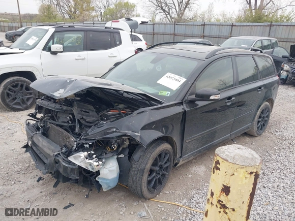 2008 Volvo V50 2.4L with VIN YV1MW382282379746, listed as a IAAI auction lot 42023404 with 182,247 mi miles. Bid and sale history available at carsss.com. Image 17.