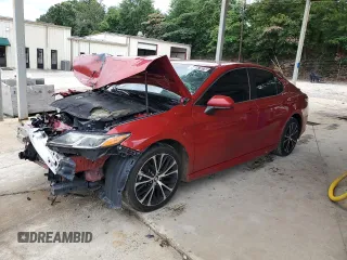 2020 Toyota Camry SE z VIN 4T1G11AKXLU350536, wystawiony jako Copart lot #59057875 z przebiegiem 91 571 mil mil oraz Czysty tytuł • Clean title. Historia ofert i sprzedaży dostępna na DreamBid. Obrazek 1.