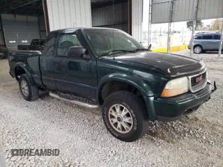 2003 GMC Sonoma SLS with VIN 1GTCT19X738286364, listed as a Copart auction lot 78663574 with 146,158 mi miles and Salvage Title. Bid and sale history available at carsss.com. Image 4.