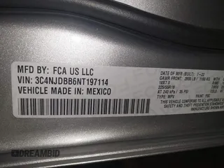 2022 Jeep Compass Latitude с VIN 3C4NJDBB6NT197114, выставлен на аукционе IAAI как лот 41052368 с пробегом 87 354 миль миль и . История ставок и продаж доступна на DreamBid. Изображение 9.