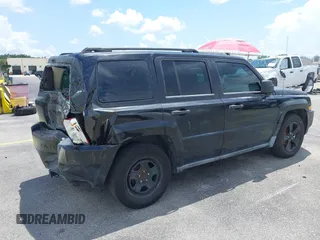 2009 Jeep Patriot Sport with VIN 1J4FT28BX9D140446, listed as a IAAI auction lot 40098694 with 202,342 mi miles and . Bid and sale history available at DreamBid. Image 16.