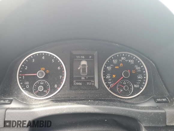 2017 Volkswagen Tiguan S with VIN WVGAV7AX8HK038419, listed as a Copart auction lot 53776155 with 72,006 mi miles and Salvage Title. Bid and sale history available at DreamBid. Image 9.