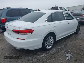 2020 Volkswagen Passat 2.0T SE with VIN 1VWSA7A32LC009225, listed as a IAAI auction lot 41385068 with 106,202 mi miles. Bid and sale history available at carsss.com. Image 4.