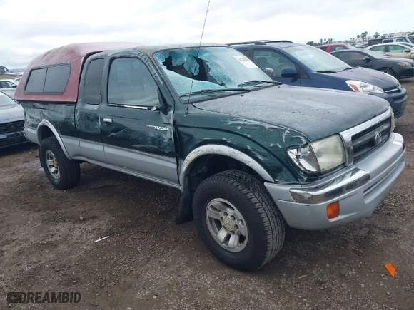2000 Toyota Tacoma PreRunner with VIN 5TESN92N5YZ700535, listed as a IAAI auction lot 41764226 with NaN miles. Bid and sale history available at carsss.com. Image 1.