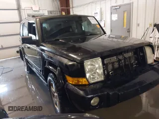 2007 Jeep Commander Sport with VIN 1J8HG48P17C545682, listed as a IAAI auction lot 41369706 with 187,900 mi miles. Bid and sale history available at carsss.com. Image 1.