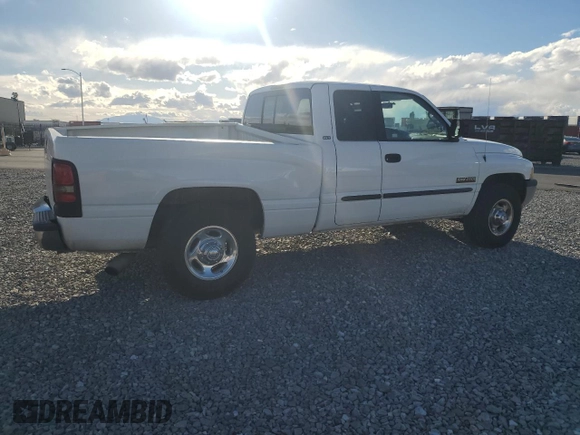 2002 Dodge Ram 2500 with VIN 3B7KC23682M254051, listed as a Copart auction lot 48197655 with 172,388 mi miles and Salvage Title. Bid and sale history available at carsss.com. Image 3.