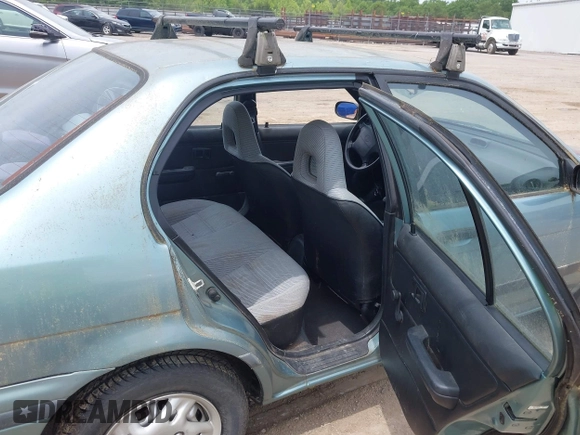 1994 Toyota Tercel DX z VIN JT2EL43T5R0418778, wystawiony jako IAAI lot #42269331 z przebiegiem 166 511 mil mil oraz . Historia ofert i sprzedaży dostępna na DreamBid. Obrazek 8.