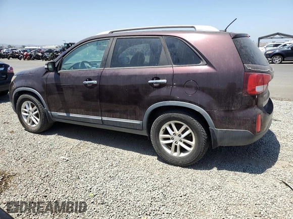 2014 Kia Sorento LX z VIN 5XYKT4A63EG434490, wystawiony jako Copart lot #57361795 z przebiegiem 146 278 mil mil oraz Czysty tytuł • Clean title. Historia ofert i sprzedaży dostępna na DreamBid. Obrazek 2.