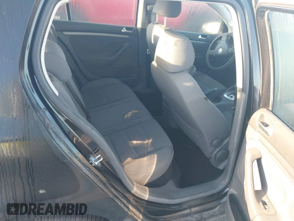 2007 Volkswagen Rabbit with VIN WVWDS71K37W197922, listed as a IAAI auction lot 41831365 with 123,364 mi miles and . Bid and sale history available at DreamBid. Image 8.