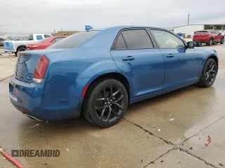 2023 Chrysler 300 Touring with VIN 2C3CCAAG4PH648702, listed as a Copart auction lot 44999615 with 20,464 mi miles and Clean Title. Bid and sale history available at DreamBid. Image 3.