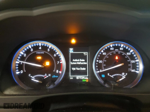 2019 Toyota Highlander SE with VIN 5TDJZRFH0KS598991, listed as a Copart auction lot 62814595 with 87,724 mi miles and Salvage title. Bid and sale history available at DreamBid. Image 9.